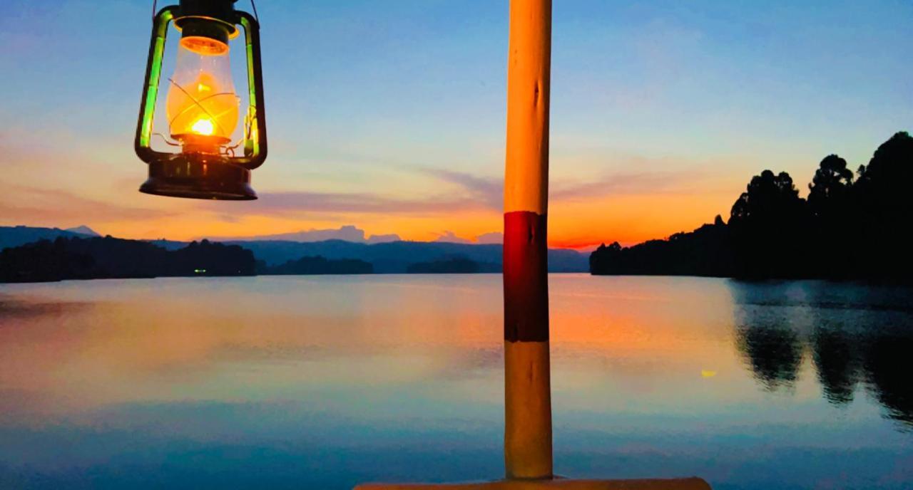 Lake Bunyonyi Rock Resort Kabale Exterior photo